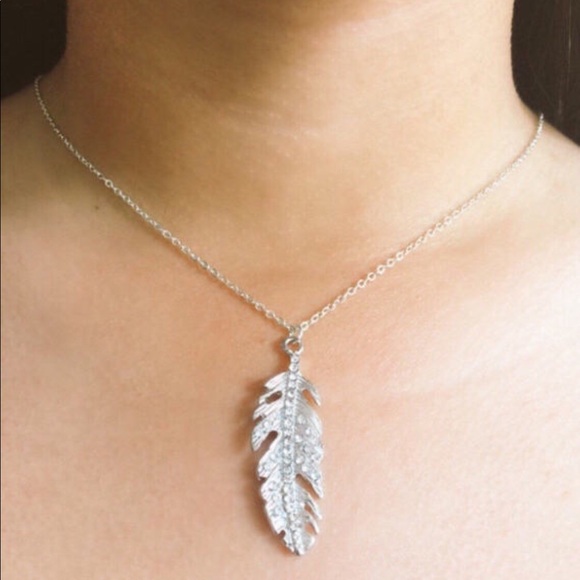 Jewelry - ✨ 925 Sterling Silver Feather & Pave CZ Necklace✨
